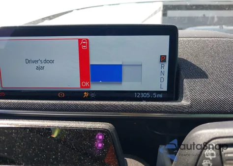 2023 Ford Mustang Mach-E Premium z USA, uszkodzony, nr VIN 3FMTK3R45PMB01312